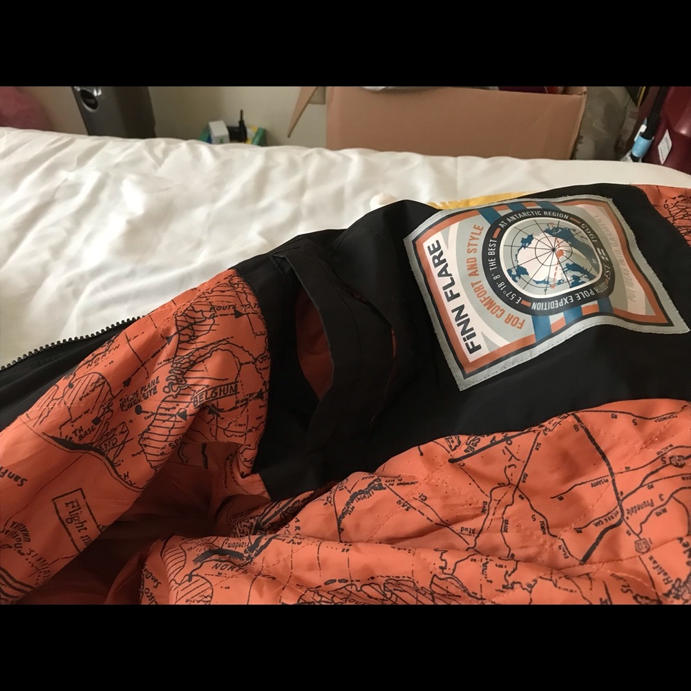 Puffer jacket - Picture 6 of 8